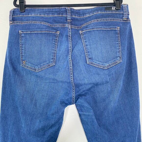 KUT from the Kloth Catherine Boyfriend Jeans in Abelia 16W - Picture 8 of 11